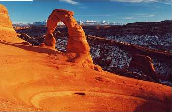 Arches NP: Delicate Arch - Click to Enlarge